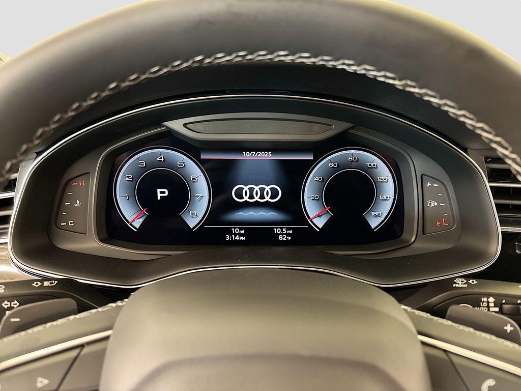 new 2025 Audi Q7 car, priced at $73,960
