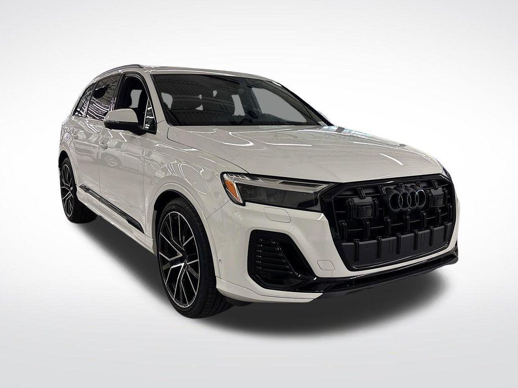 new 2025 Audi Q7 car, priced at $73,960