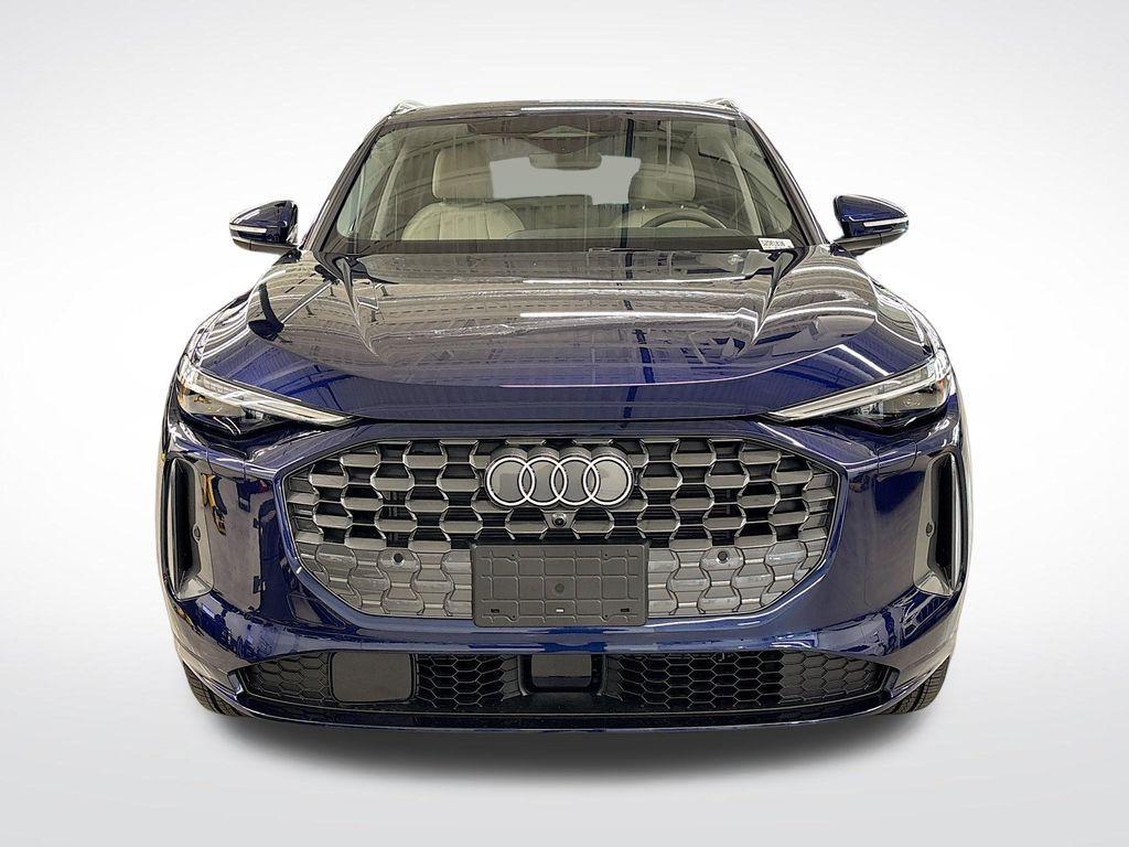 new 2025 Audi Q5 car, priced at $55,900
