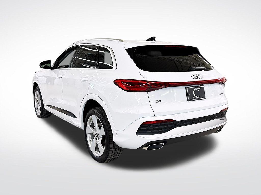 new 2025 Audi Q5 car, priced at $55,900