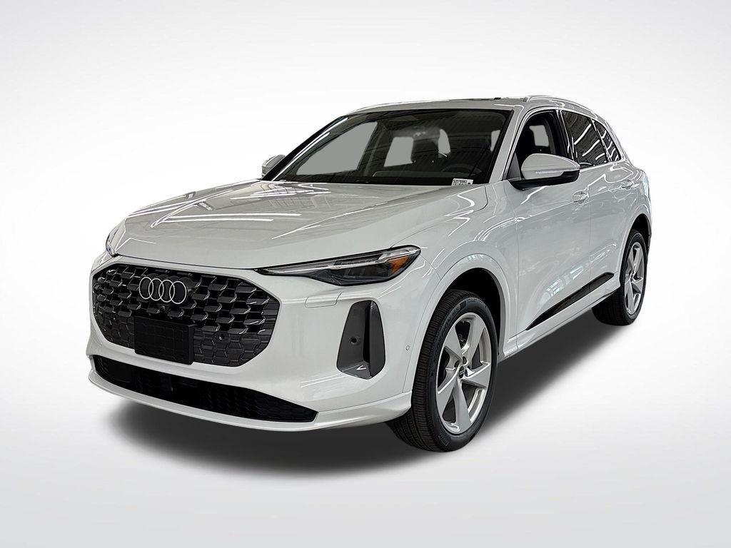 new 2025 Audi Q5 car, priced at $57,350