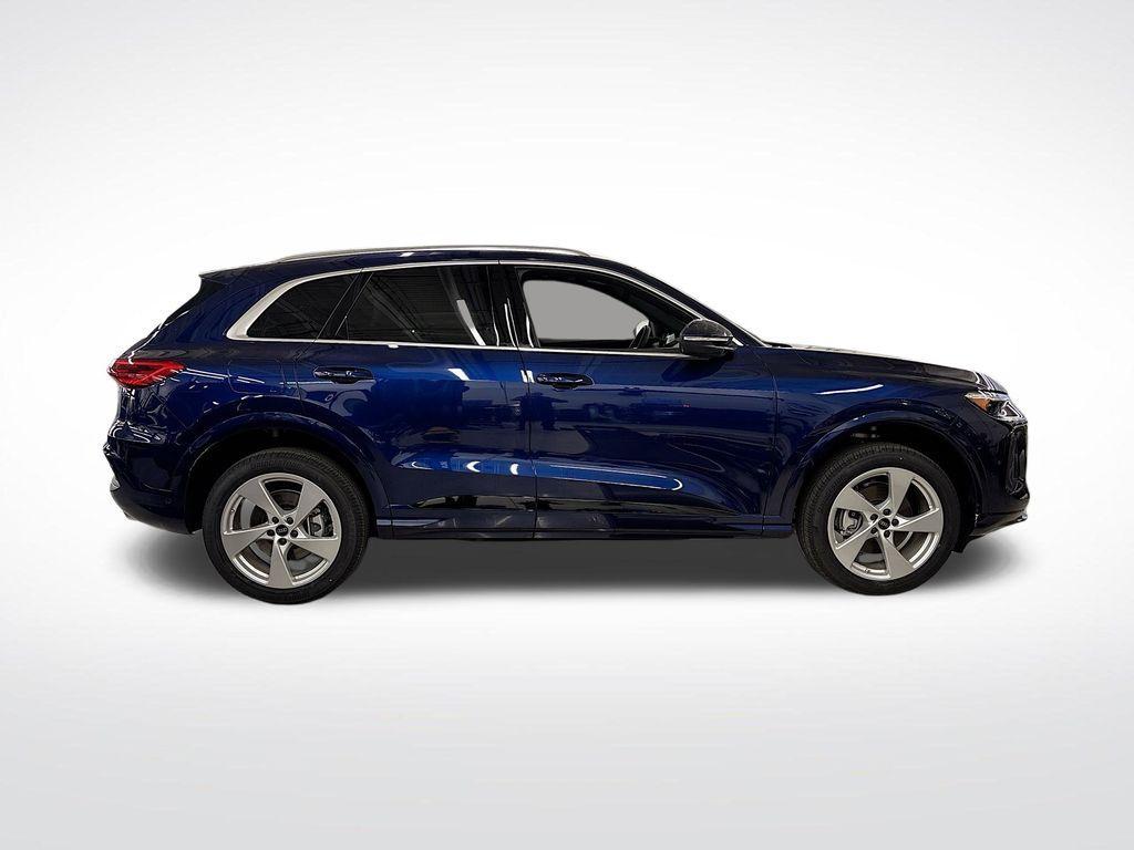 new 2025 Audi Q5 car, priced at $55,900