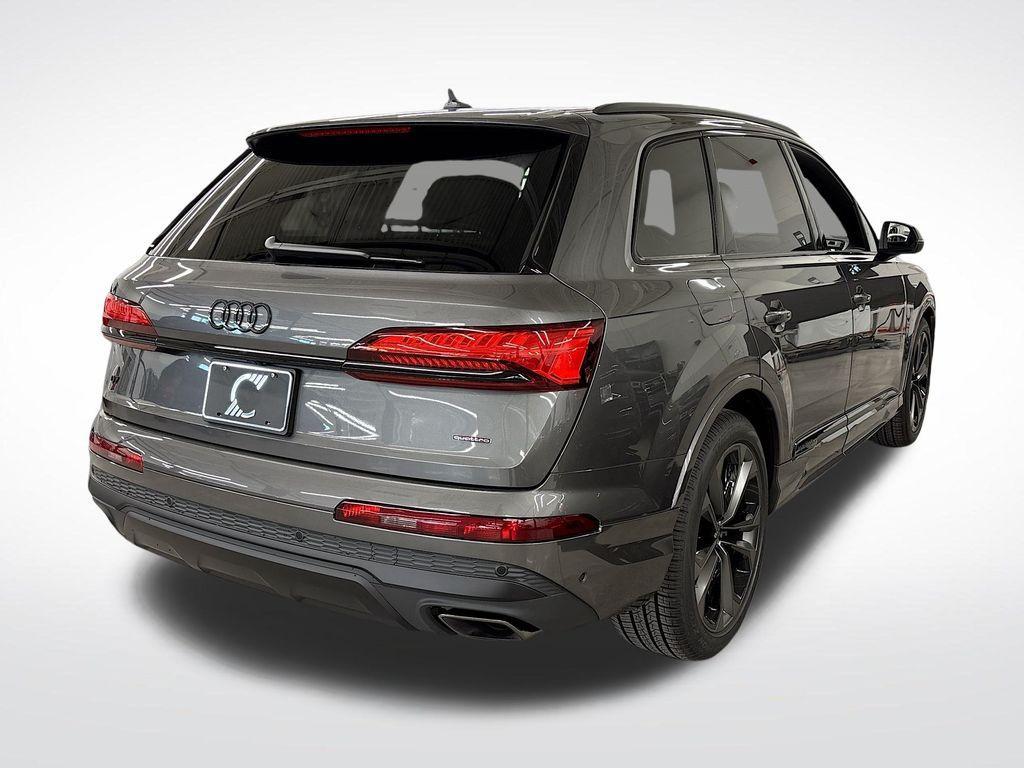 new 2026 Audi Q7 car, priced at $77,390