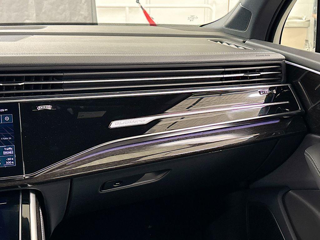 new 2025 Audi Q7 car, priced at $71,045