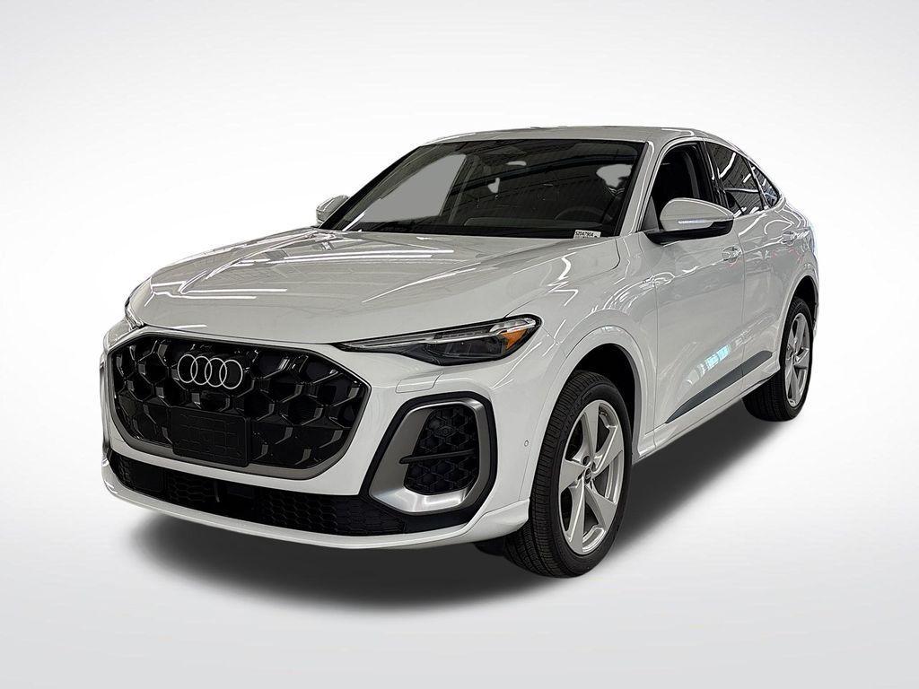 new 2025 Audi Q5 car, priced at $57,675