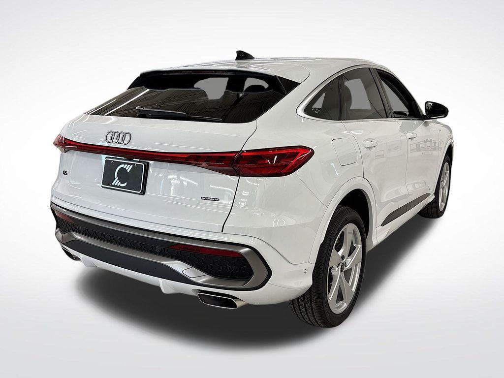 new 2025 Audi Q5 car, priced at $57,675