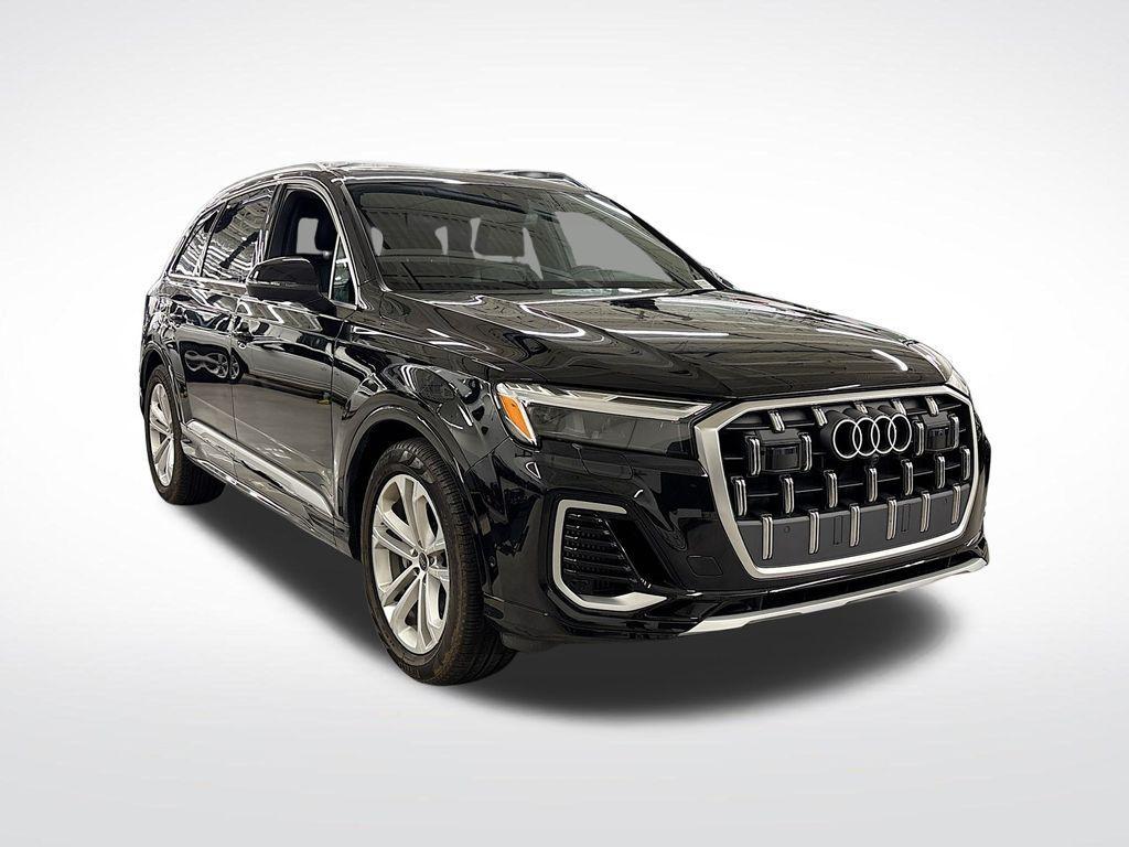 used 2025 Audi Q7 car, priced at $62,970