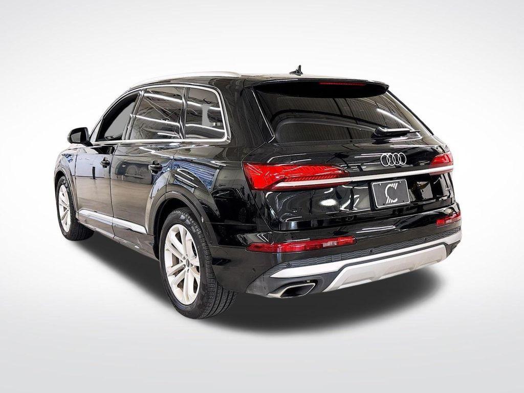 used 2025 Audi Q7 car, priced at $62,970
