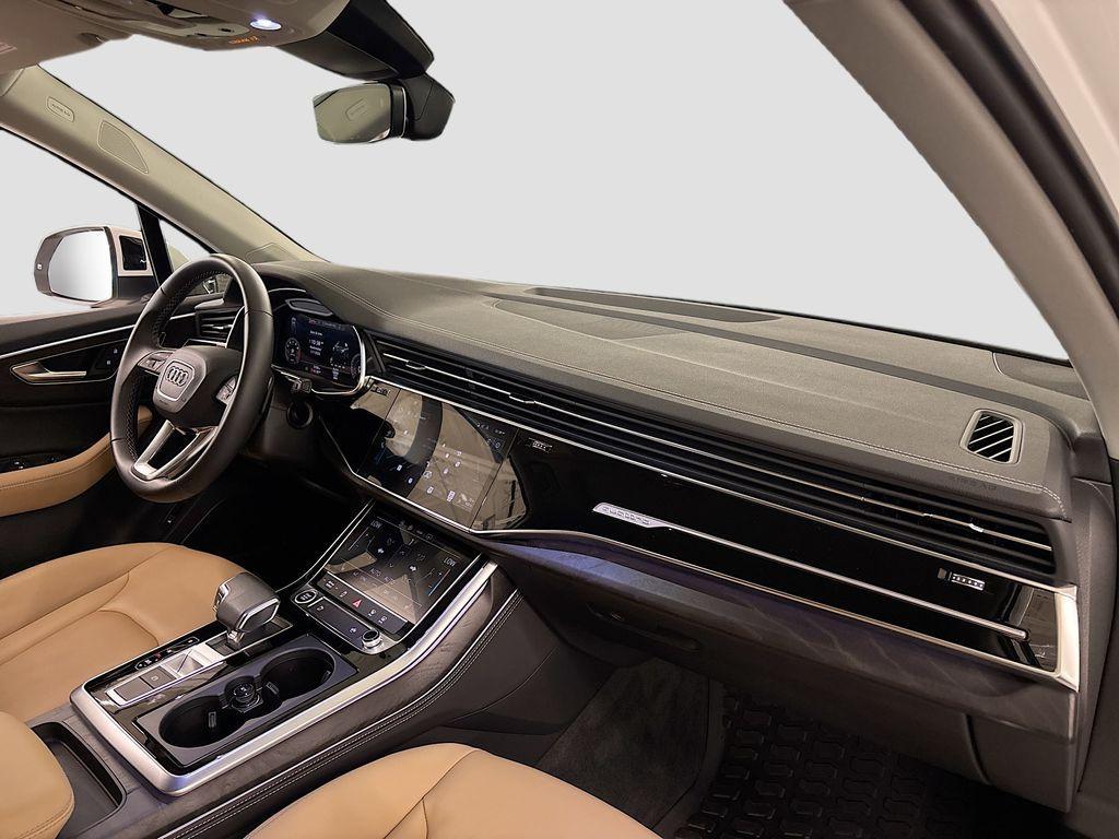 used 2025 Audi Q7 car, priced at $60,370