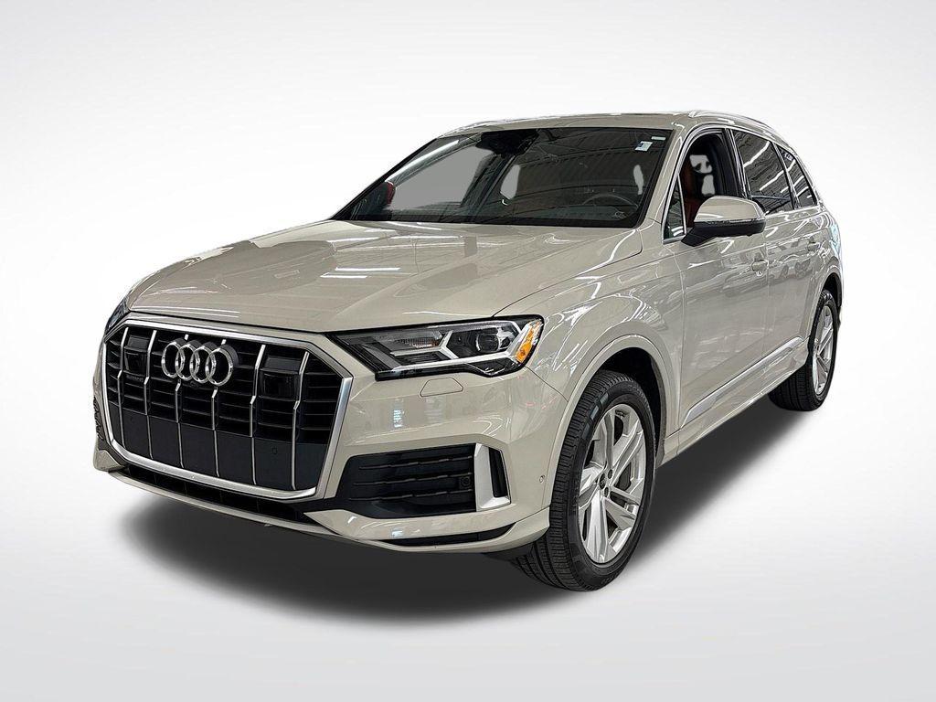 used 2023 Audi Q7 car, priced at $39,570