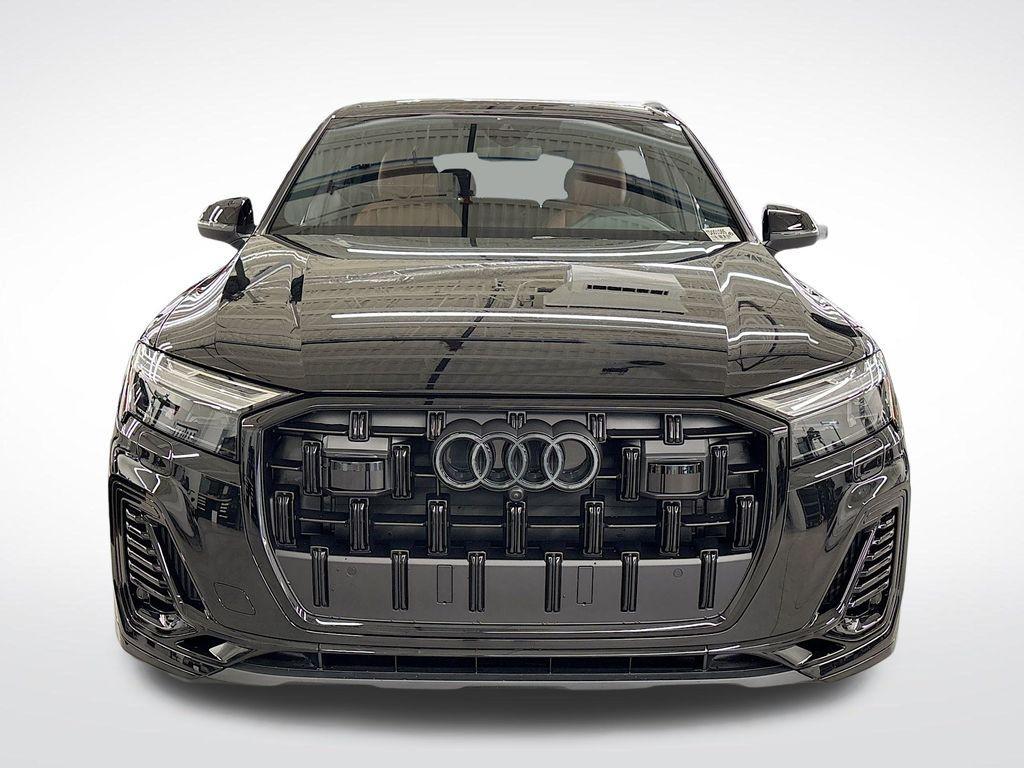 new 2026 Audi Q7 car, priced at $78,140