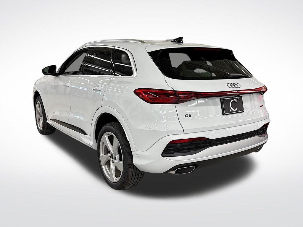 new 2025 Audi Q5 car, priced at $55,900