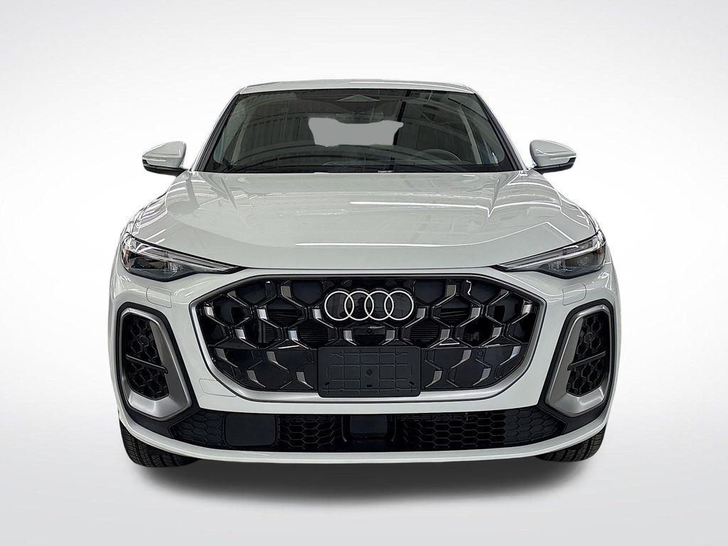 new 2025 Audi Q5 car, priced at $59,275