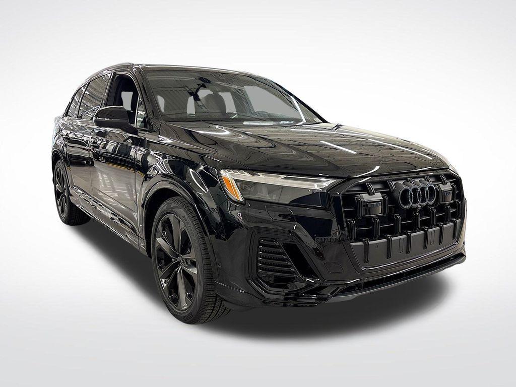 new 2026 Audi Q7 car, priced at $78,140