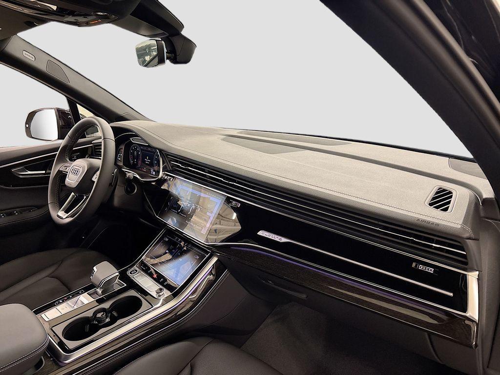 new 2026 Audi Q7 car, priced at $78,140
