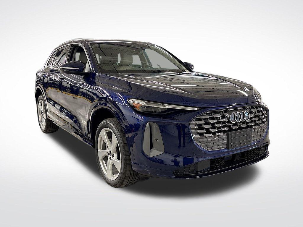 new 2025 Audi Q5 car, priced at $55,900