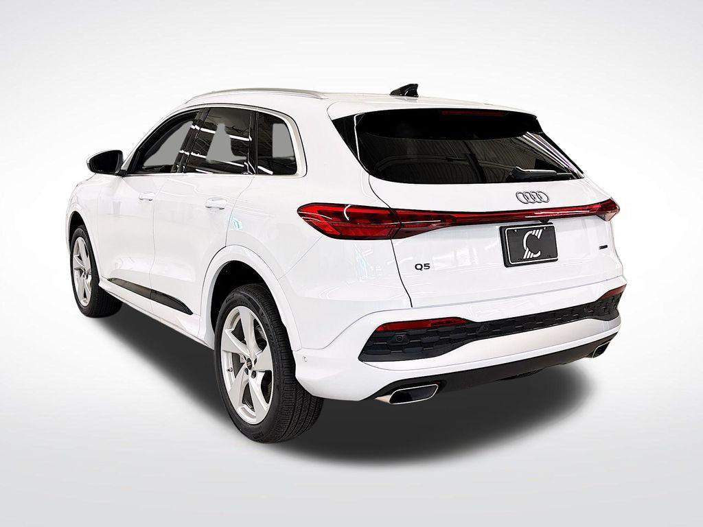 new 2025 Audi Q5 car, priced at $55,900