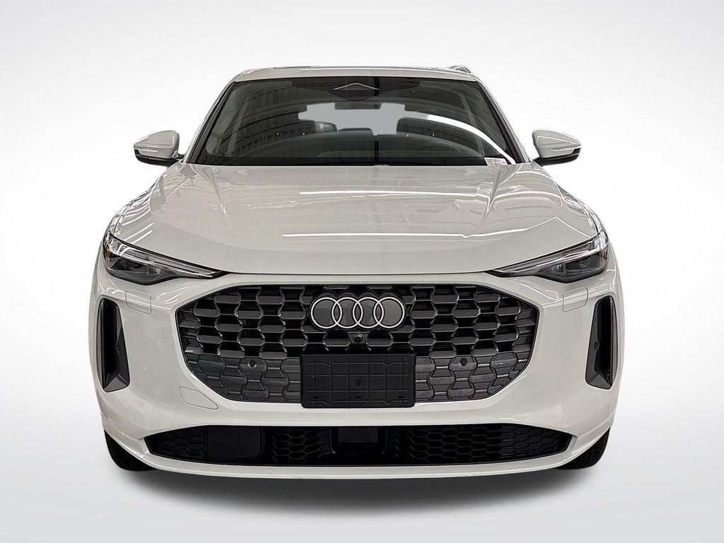 new 2025 Audi Q5 car, priced at $55,900