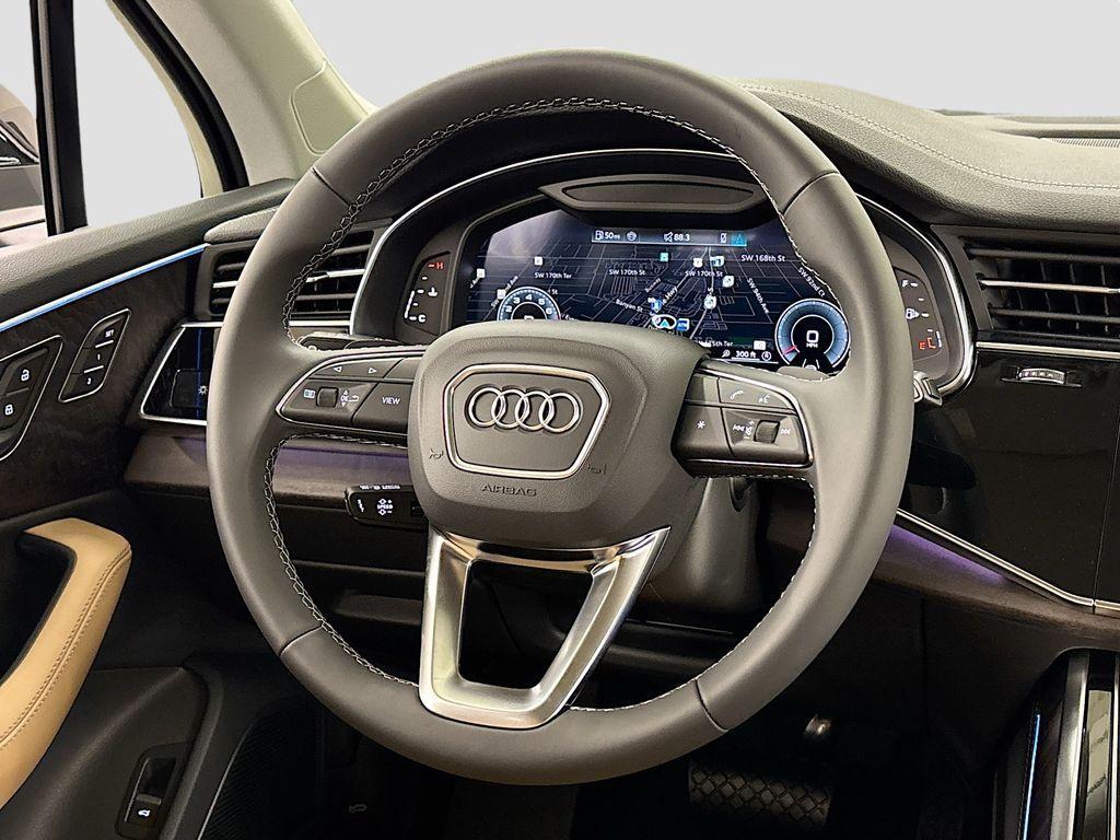 new 2025 Audi Q7 car, priced at $70,955
