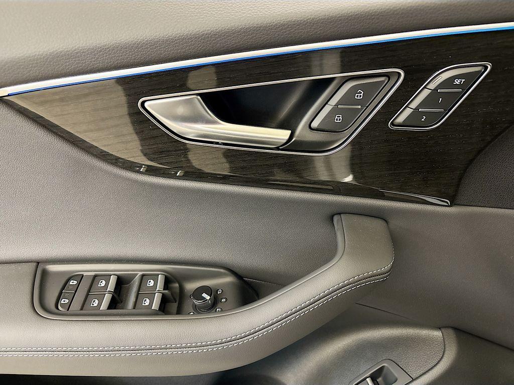 new 2025 Audi Q8 car, priced at $82,555