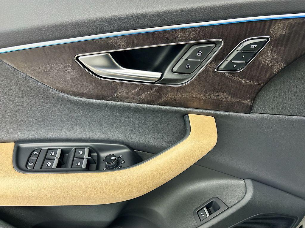 new 2026 Audi Q7 car, priced at $67,105