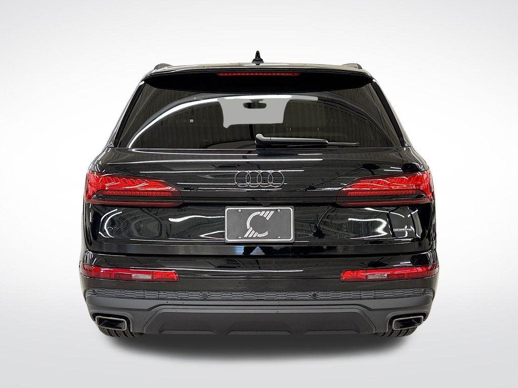 new 2026 Audi Q7 car, priced at $67,105