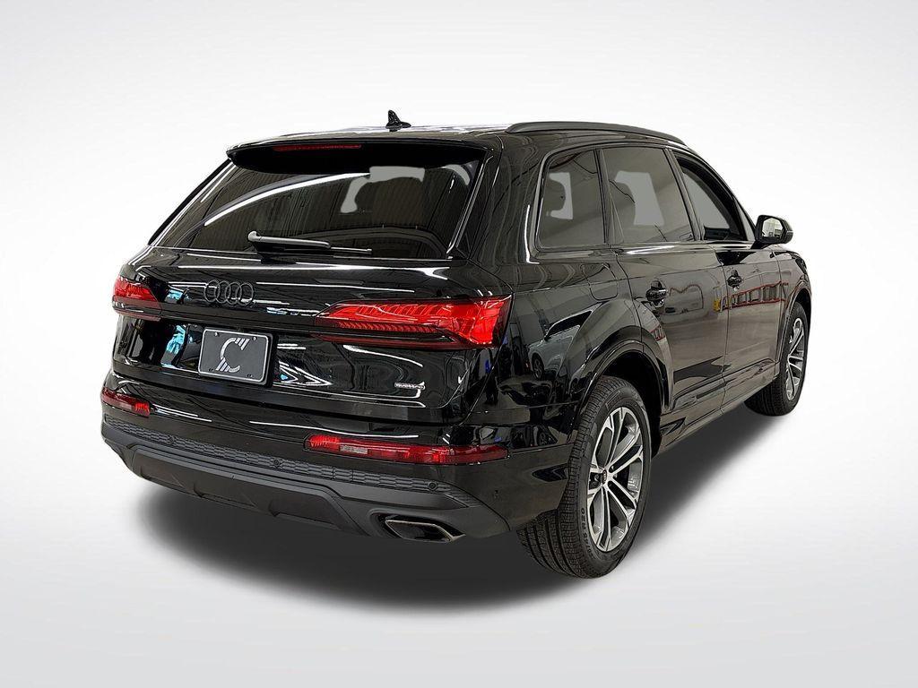 new 2026 Audi Q7 car, priced at $67,105