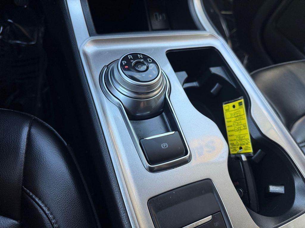 used 2024 Ford Edge car, priced at $23,084