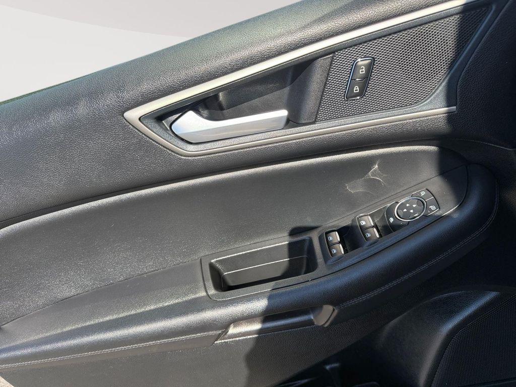 used 2024 Ford Edge car, priced at $23,084