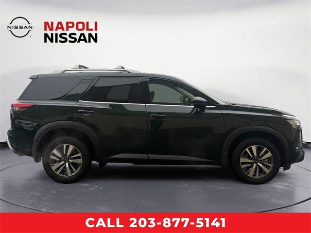 used 2024 Nissan Pathfinder car, priced at $35,887