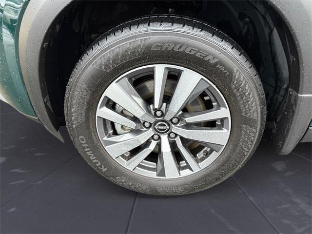 used 2024 Nissan Pathfinder car, priced at $35,887