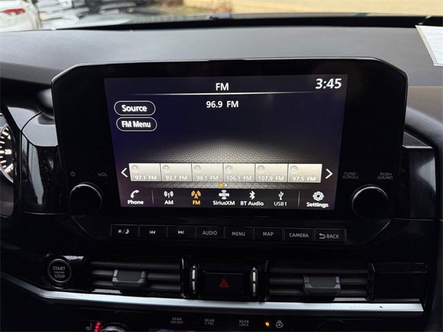 used 2024 Nissan Pathfinder car, priced at $35,887