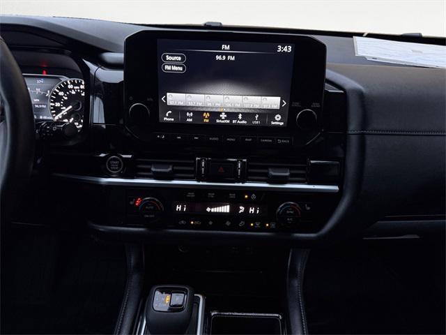 used 2024 Nissan Pathfinder car, priced at $35,887