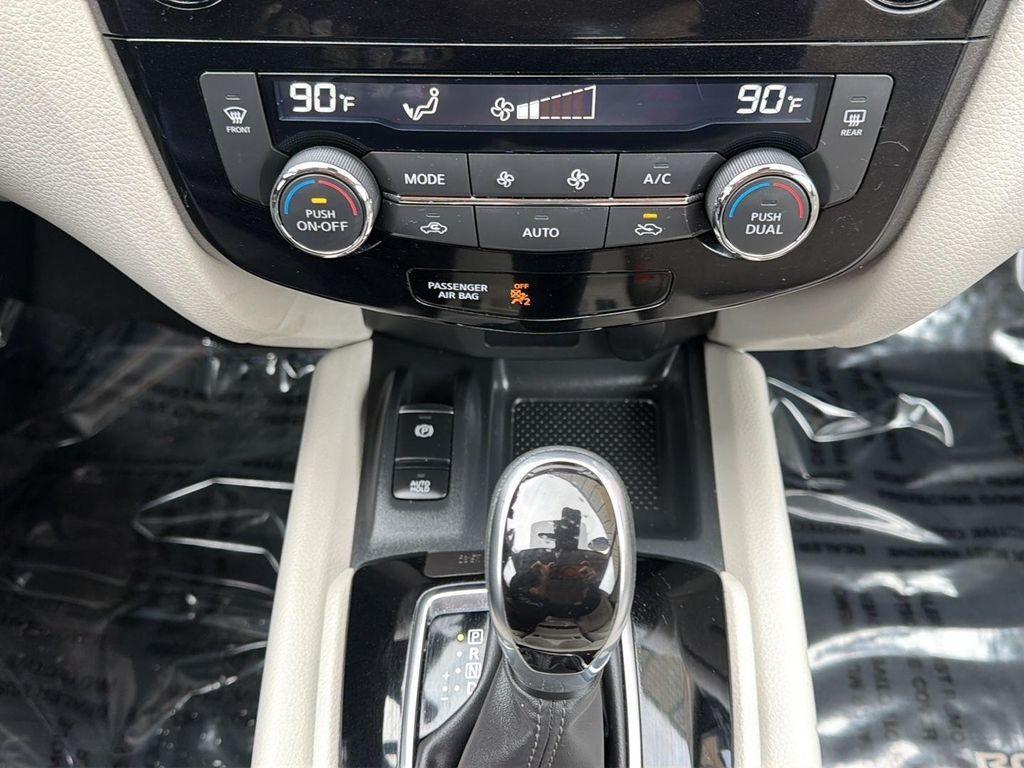 used 2022 Nissan Rogue Sport car, priced at $23,879