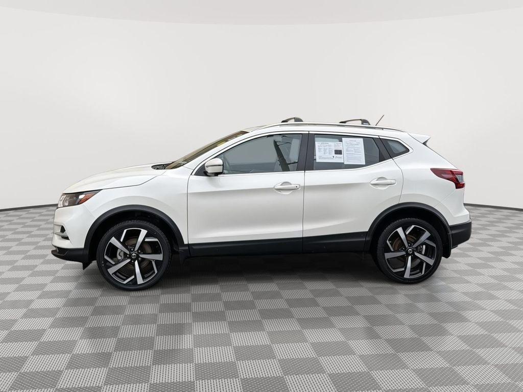 used 2022 Nissan Rogue Sport car, priced at $23,879