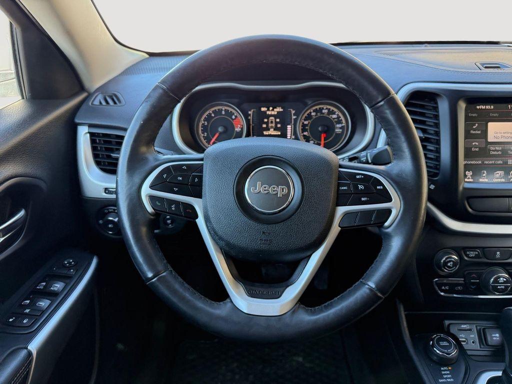 used 2018 Jeep Cherokee car, priced at $16,875