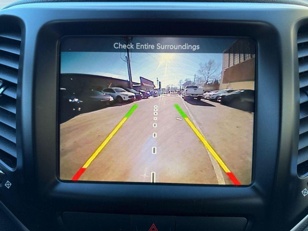 used 2018 Jeep Cherokee car, priced at $16,875