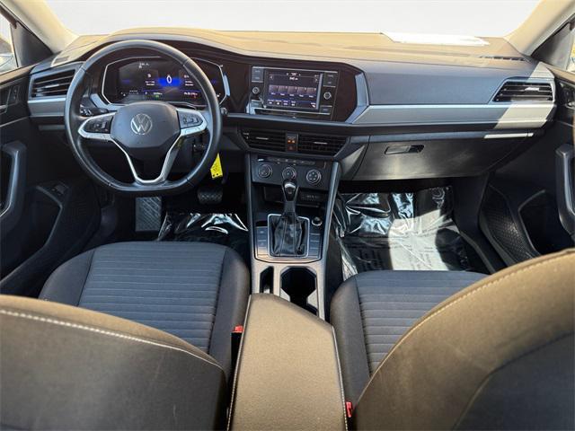 used 2024 Volkswagen Jetta car, priced at $19,190