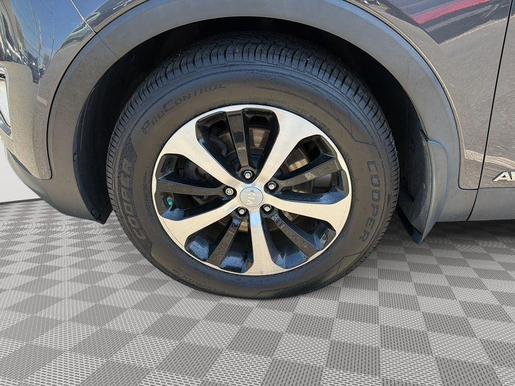 used 2016 Kia Sorento car, priced at $10,455