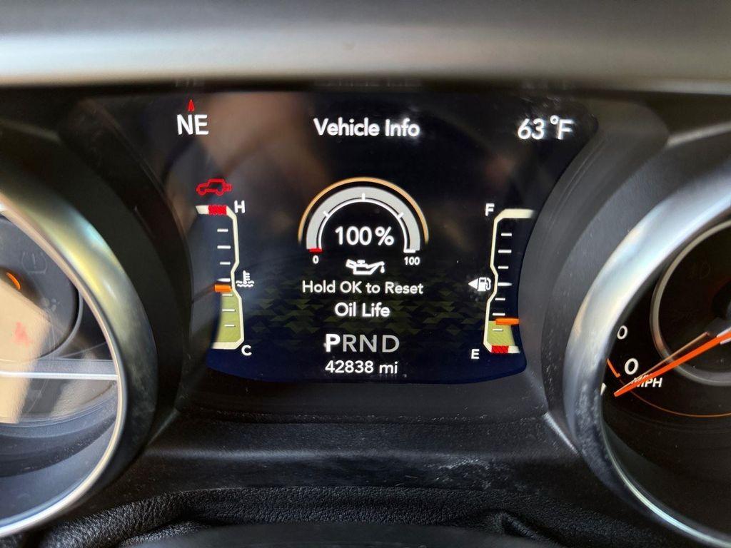 used 2021 Jeep Wrangler Unlimited car, priced at $27,938