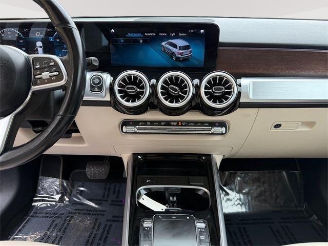 used 2022 Mercedes-Benz GLB 250 car, priced at $27,001