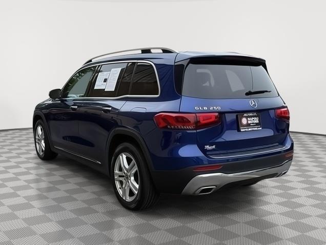 used 2022 Mercedes-Benz GLB 250 car, priced at $27,001