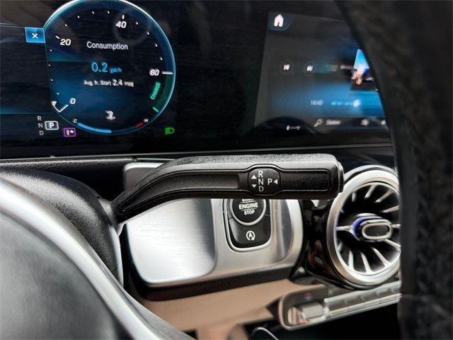 used 2022 Mercedes-Benz GLB 250 car, priced at $27,001