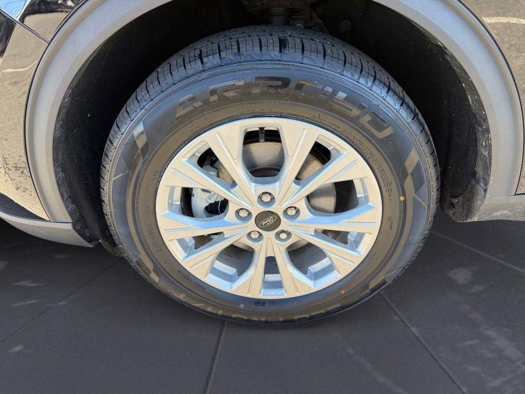 used 2023 Ford Escape car, priced at $21,040