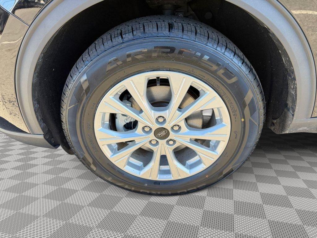 used 2023 Ford Escape car, priced at $21,040