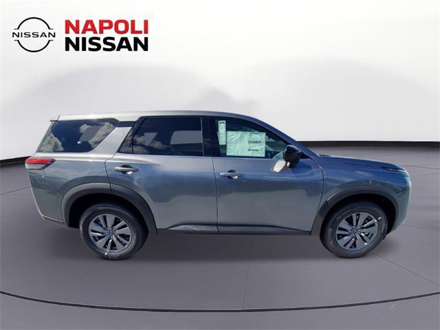 new 2025 Nissan Pathfinder car, priced at $40,475