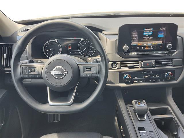 new 2025 Nissan Pathfinder car, priced at $40,475