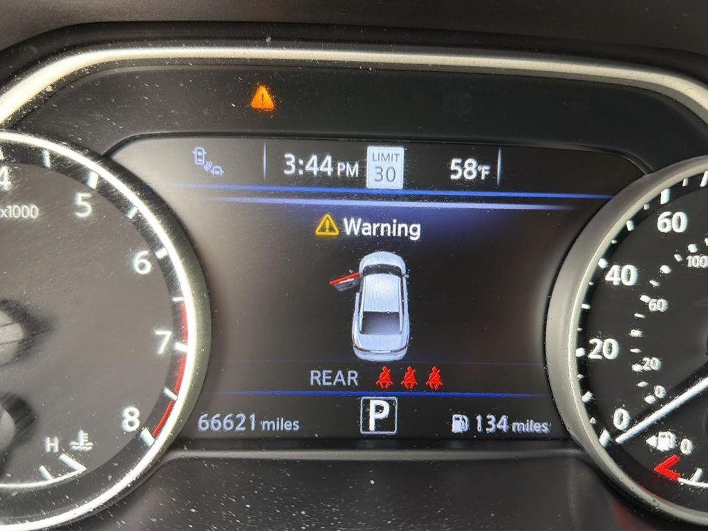 used 2023 Nissan Maxima car, priced at $29,876