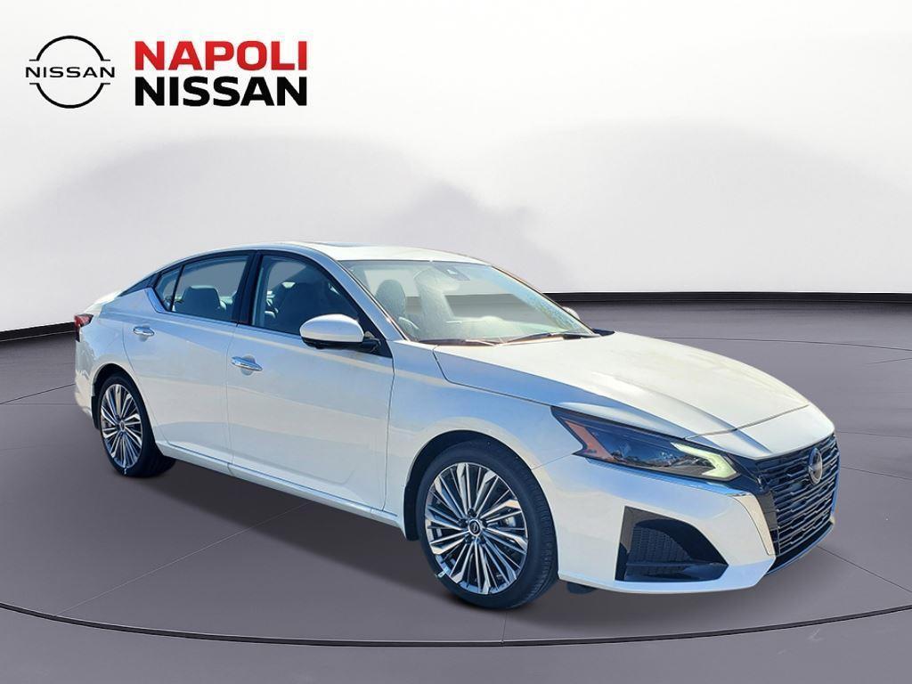 new 2025 Nissan Altima car, priced at $31,499