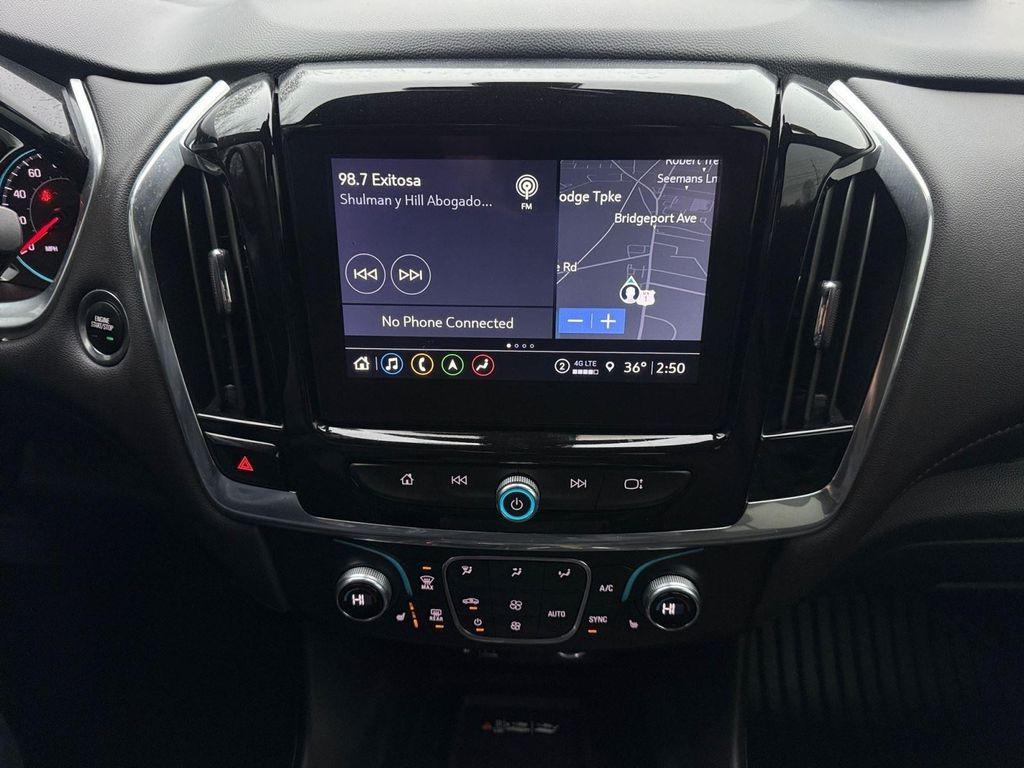 used 2023 Chevrolet Traverse car, priced at $34,394